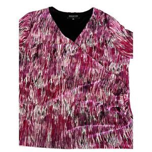 Jones New York Women’s 1X Blouse Top Pink with Black & White V Front Side Accent
